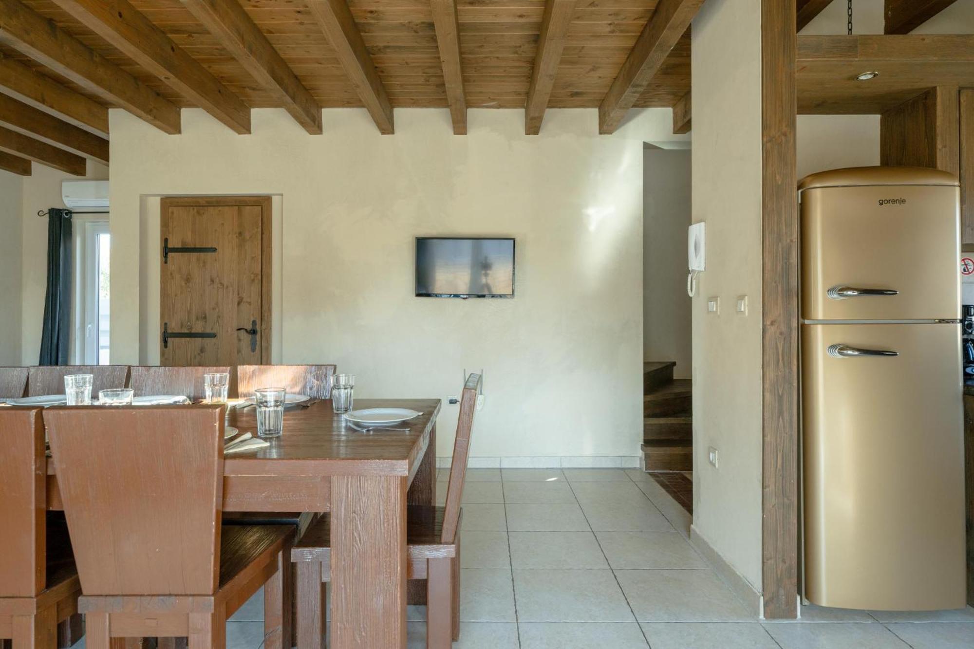 Villa CASTAGNA holiday home Premantura Exterior foto