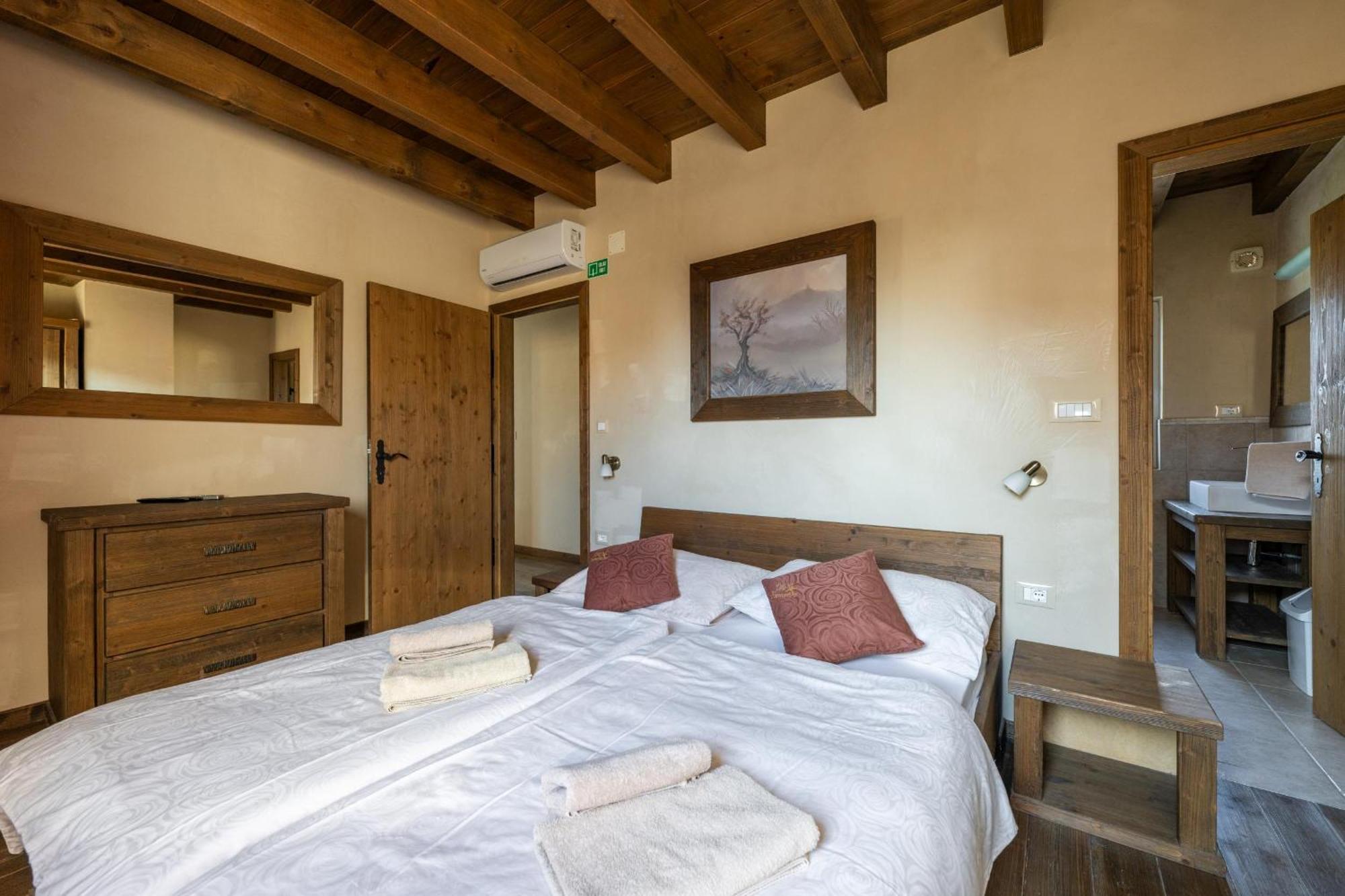 Villa CASTAGNA holiday home Premantura Exterior foto