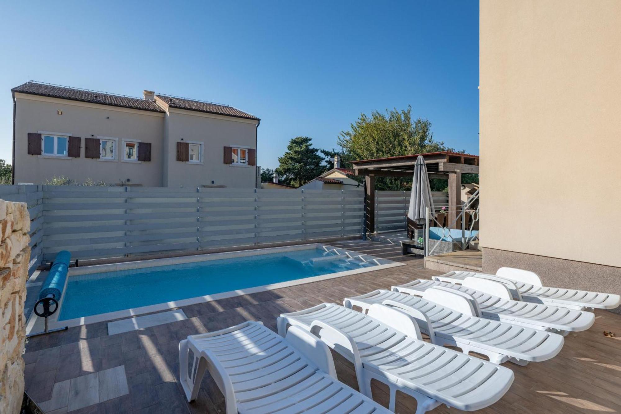 Villa CASTAGNA holiday home Premantura Exterior foto