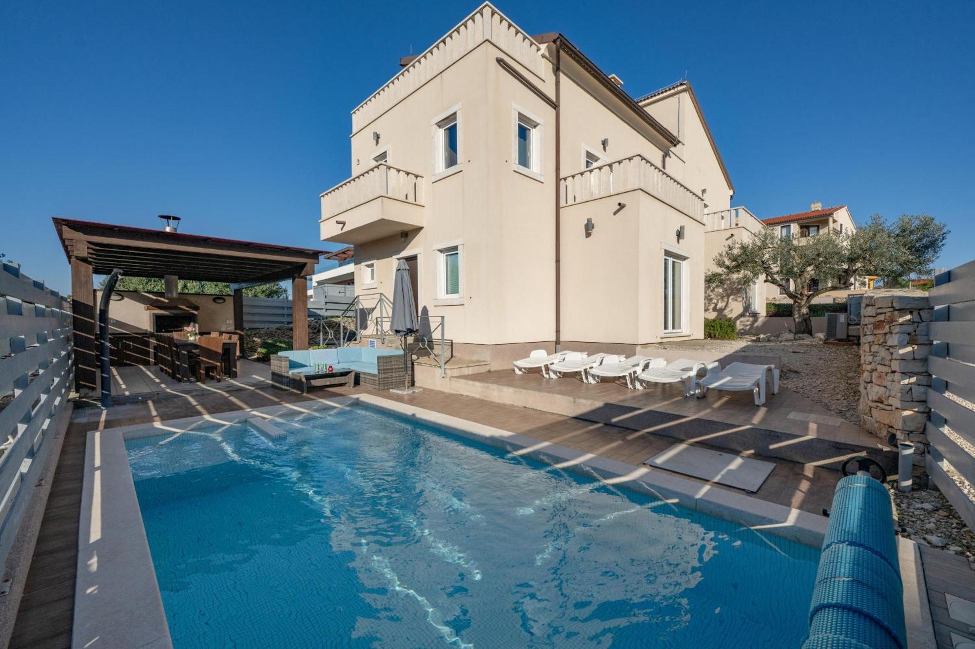 Villa CASTAGNA holiday home Premantura Exterior foto