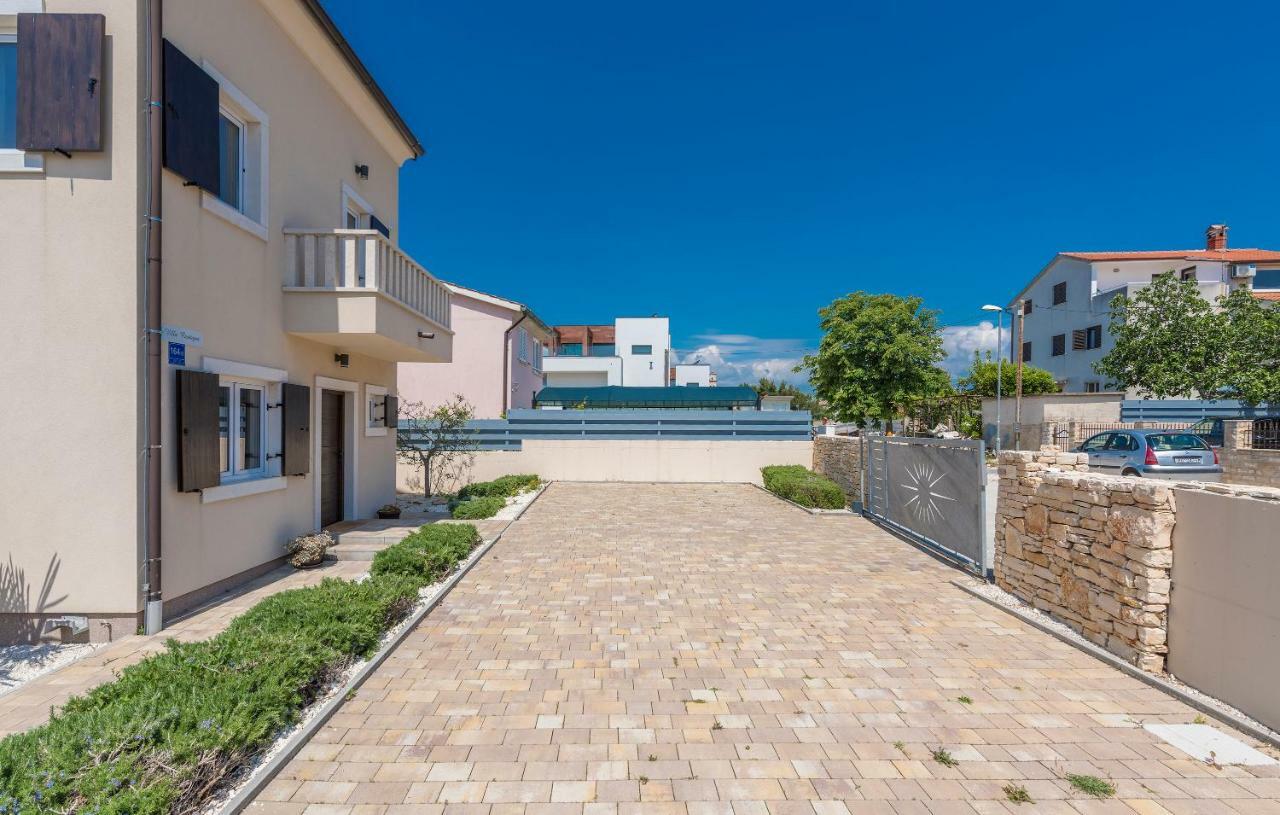 Villa CASTAGNA holiday home Premantura Exterior foto
